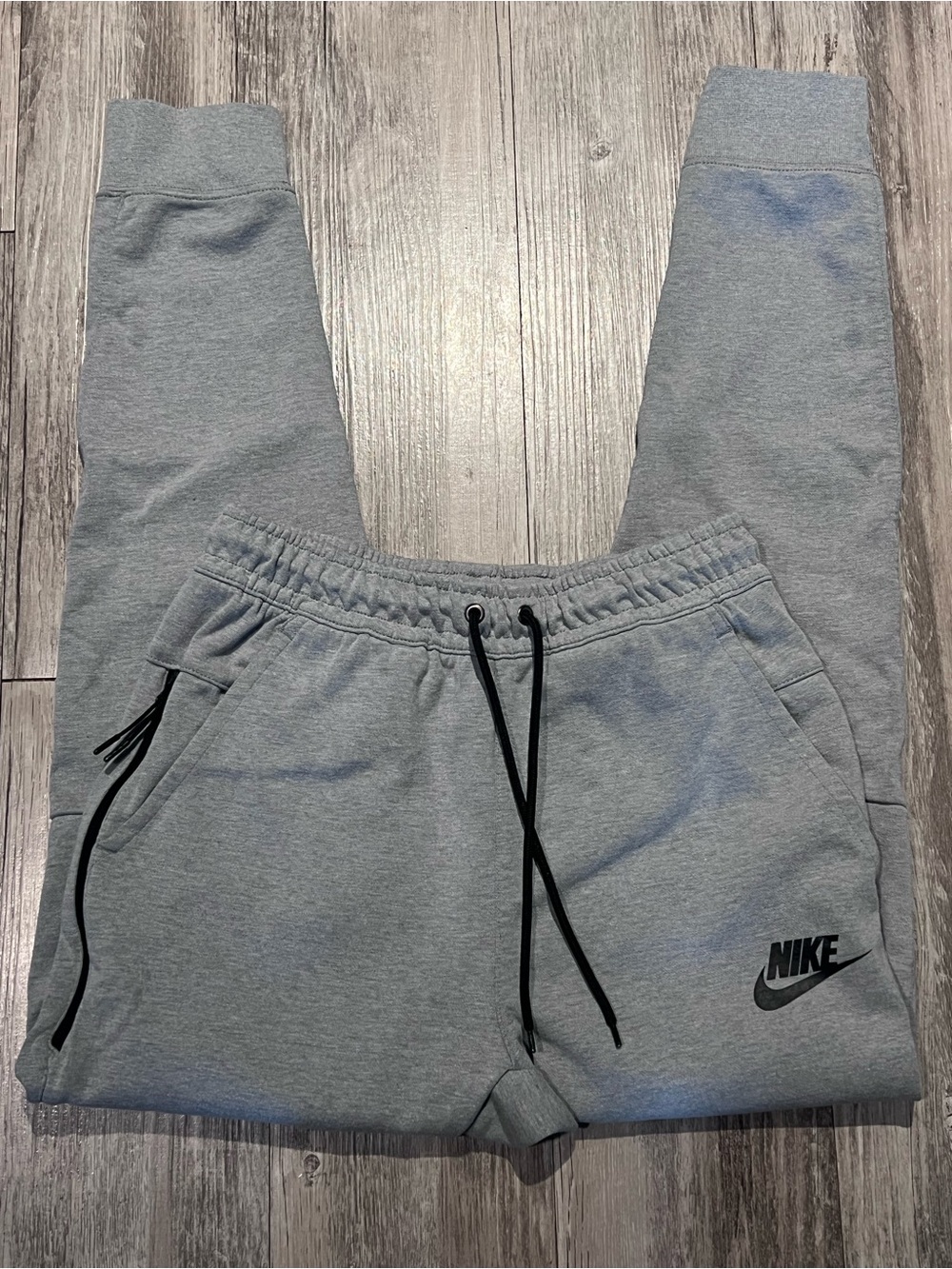 Nike Men Gray Jogger Sweatpants with Drawstring, small spot on back check pic